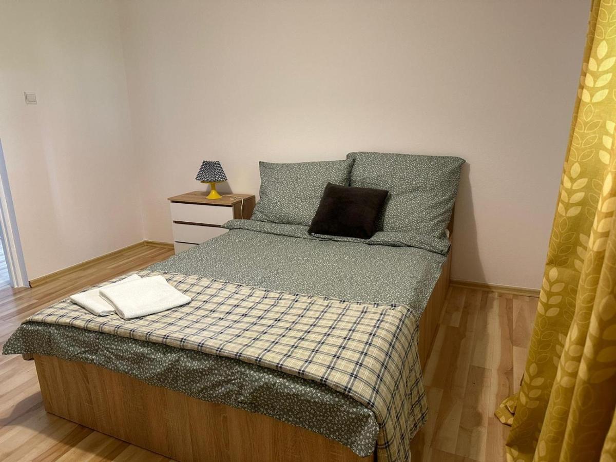 Mirabella House Apartment เชชูฟ ภายนอก รูปภาพ