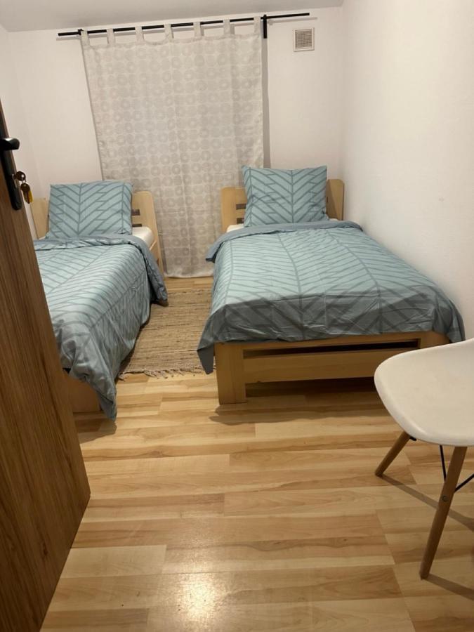 Mirabella House Apartment เชชูฟ ภายนอก รูปภาพ